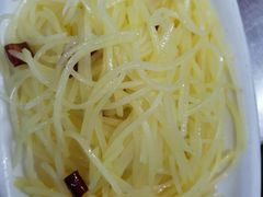 酸辣土豆丝-小叫天泡椒活田鸡(万象城店)