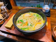 -银米·云南传统过桥米线(双廊黑金冠店)