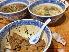 -沪西老弄堂面馆(定西路店)