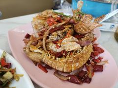 -覃记海鲜美食餐厅