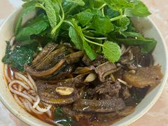 -铭记嘎洒生态鳝鱼(迎春街店)