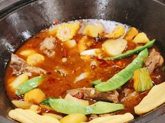 铁锅炖大公鸡半只-粗粮人家·东北菜(洋桥店)