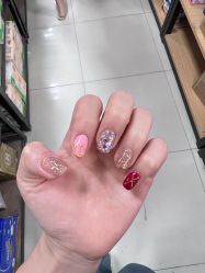 -倾·卿自助美甲美睫工作室