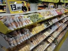 -零食很忙(江西南昌站前西路店)