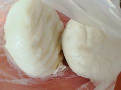 鲜肉中包-草庐酒家