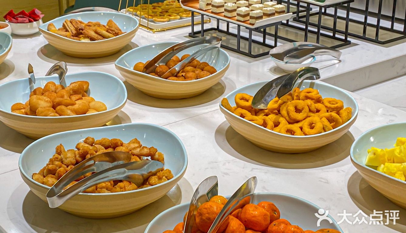 重庆26R自助餐,甜品荤菜素菜随便吃