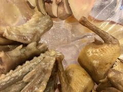 至尊三宝-岭南海晏楼(东晓南店)