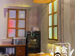 -炉小二铜锅牛蛙•川湘菜(三里屯店)