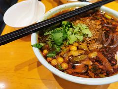 -蓉李记成都名小吃(二七万达店)