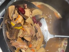 -蘑界·野生菌火锅(深业上城店)