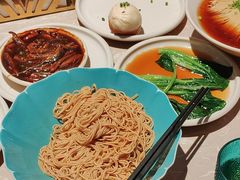-松鹤面馆·古法焖肉面(观前店)