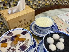 -广信牛奶甜品世家(台东店)