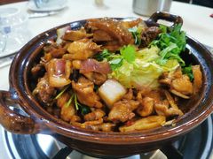 -胡须佬鸡煲四季火锅(龙珠大道店)