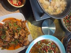 -盐帮食坊•小河帮川菜(四川师大店)