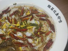 老坛子酸菜鱼-新太二·鲜料川菜(晶耀前滩店)