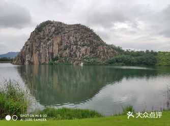 适合晨练、夜跑。推荐理由：空气清新