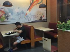 -迈德思客•汉堡•烤鸡(围墙巷店)