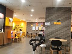 -麦当劳(民盈·国贸城店)