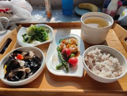 -卓玥国际月子会所(罗山路店)