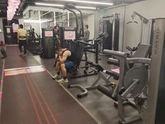 -乐刻运动健身(同曦假日百货店)