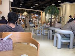 -藏猫猫咖啡主题馆(中央大道店)