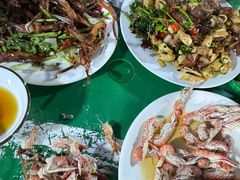 -超越海鲜屋(飞龙物业店)