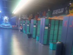 -极限PLAY运动娱乐新世界·团建派对潮玩休闲馆·室内蹦极高空游乐园