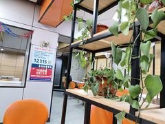 -华莱士·全鸡汉堡(四道街店)