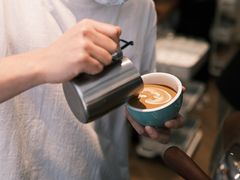 -Line来恩咖啡(石厦花园店)