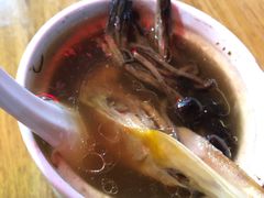 茶树菇老鸭汤-津品味小吃(大学湾店)