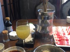 -泓炙颐凤鲜海鲜火锅料理(桐乡店)