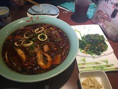 -川人百味·水煮活鱼(赛罕万达店)