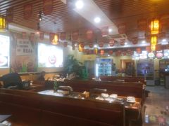 大堂-刘记大块烤羊腿餐吧(北沙滩店)