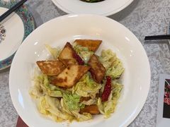 -汗腾格里·风味餐厅(新疆驻京办店)