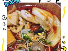 -成都你六姐·牛肉冒菜·麻辣香锅(长泰广场店)