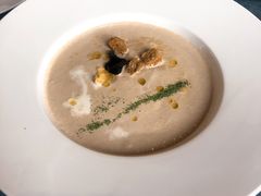 -YUE·6·西式融合餐厅(外滩六号店)