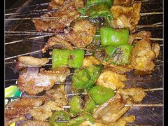 五花肉-小胡子烧烤(江汉路店)