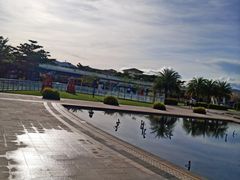 -亚龙湾中心广场