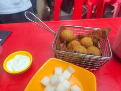 -BHC炸鸡(明洞总店)