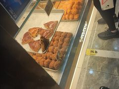 -鲍师傅糕点(大沽南路店)