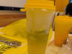 手打柠檬茶-尊宝比萨(棠东店)