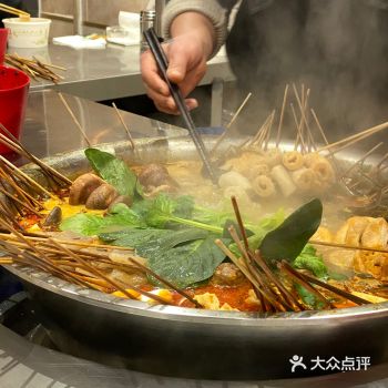 武汉探店｜冬天就爱吃热乎乎的串串