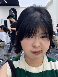 -Hair Co.一间沙龙