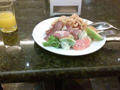 沙拉-昆明朗威酒店(昆明火车站店)
