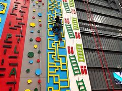 -极限PLAY运动娱乐新世界·团建派对潮玩休闲馆·室内蹦极高空游乐园