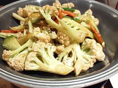 -吕氏疙瘩汤·新鲁菜(济南万象城店)