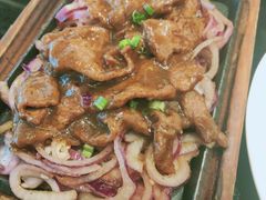 黑胡椒牛柳炒乌冬面-高第街56号港式餐厅(山大路店)