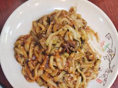 -聚首堂·特色小吃·肘子(什刹海德胜门店)