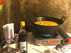 -鲜入围煮花胶鸡海鲜火锅