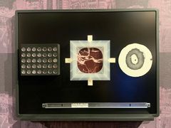 -Nathalie Djurberg与Hans Berg“牛皮纸包裹的月亮”-Prada荣宅当季展览